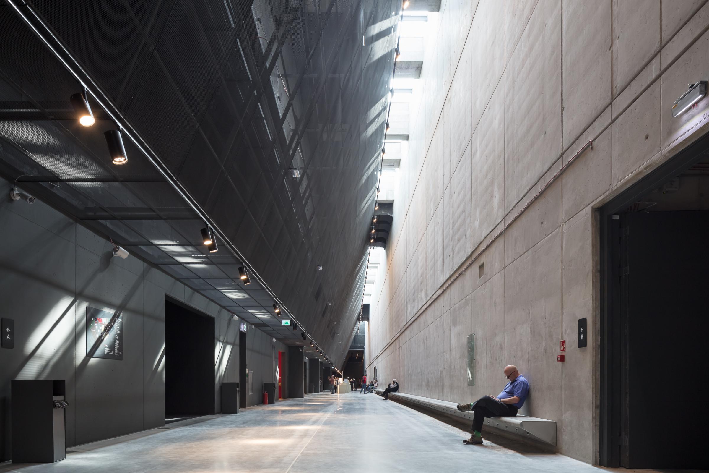 Photograph of Museum of the Second World War, designed by Kwadrat Studio Architektoniczne and located in Gdańsk, Poland